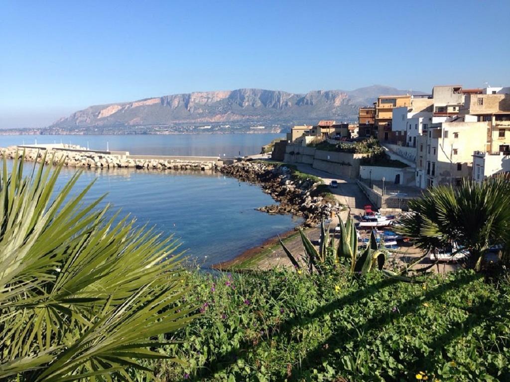 Case Vacanze Russo Villa Trappeto  Luaran gambar