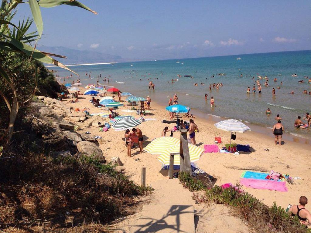 Case Vacanze Russo Villa Trappeto  Luaran gambar